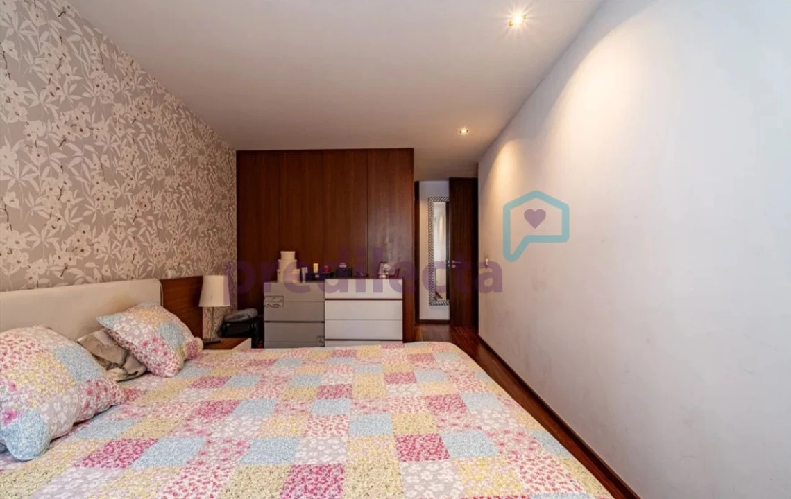 Apartamento T3 para Arrendamento em Paranhos Foto 15