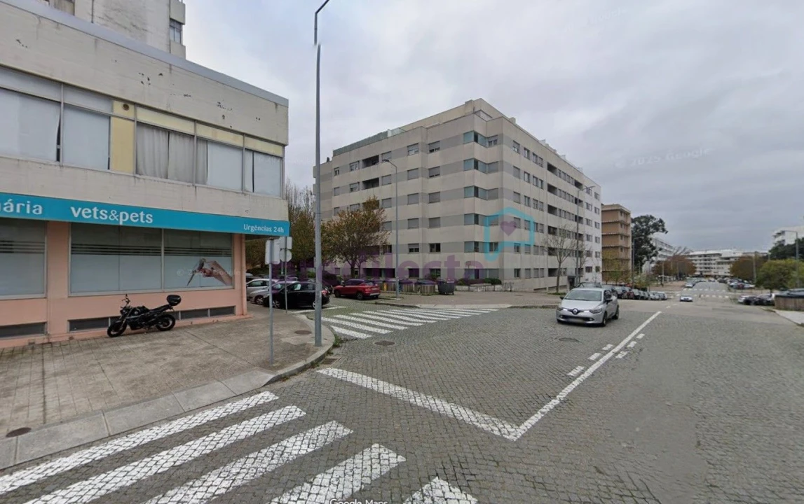 Apartamento T3 para Arrendamento em Paranhos Foto 22