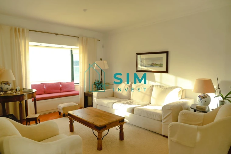 Moradia T5 para Venda em Alcabideche Foto 4