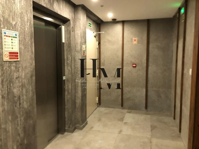 Apartamento T4 para Venda em Carcavelos e Parede Foto 18