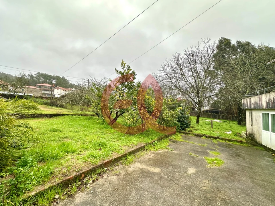 Moradia T3 para Venda em Vila Nova de Anha Foto 4