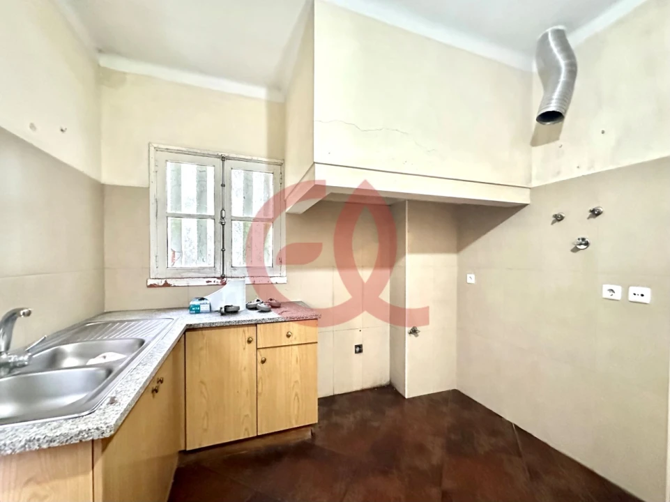 Moradia T3 para Venda em Vila Nova de Anha Foto 13