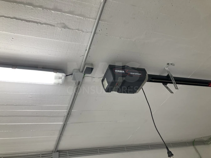 Loja para Venda em Massamá e Monte Abraão Foto 7