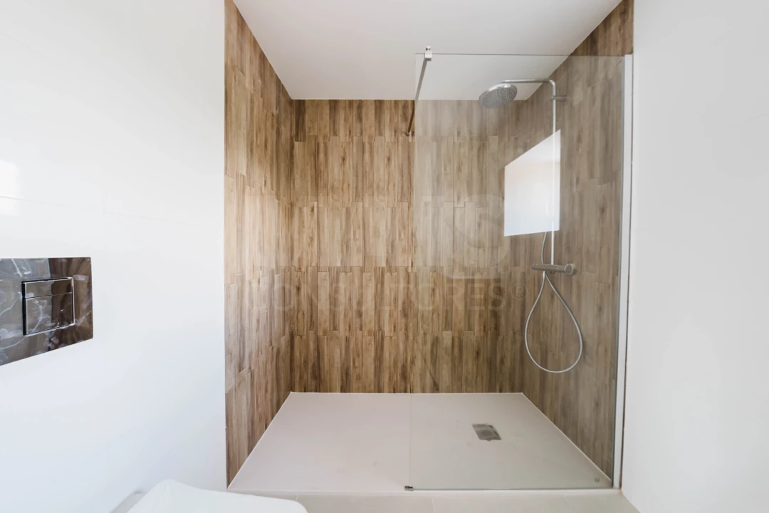 Moradia T3 para Venda em São Bartolomeu dos Galegos e Moledo Foto 11