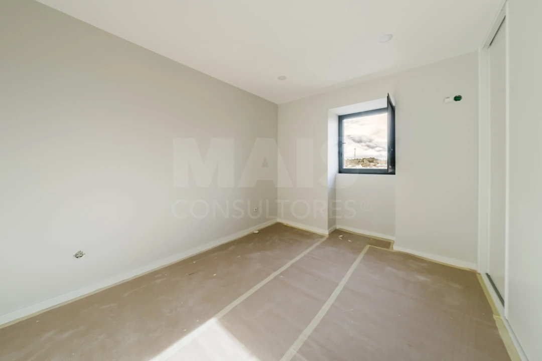 Moradia T3 para Venda em São Bartolomeu dos Galegos e Moledo Foto 12