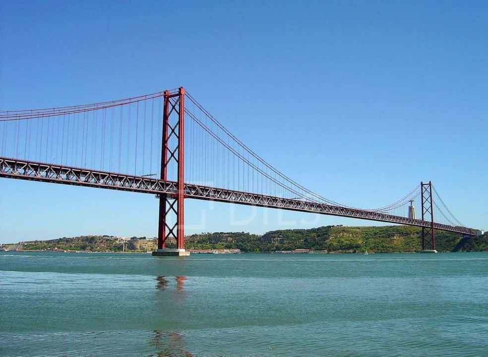 Apartamento T2 para Venda em Charneca de Caparica e Sobreda Foto 9