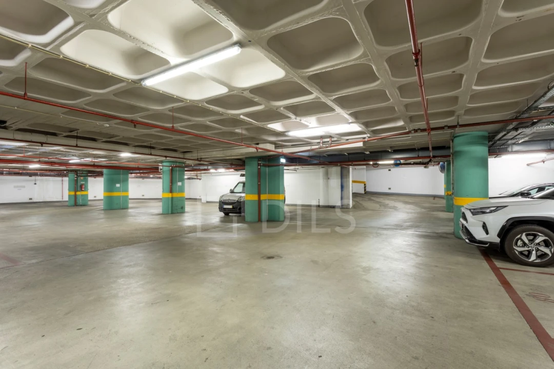 Escritório para Arrendamento em Campolide Foto 26