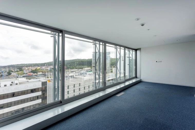 Escritório para Arrendamento em Campolide Foto 6