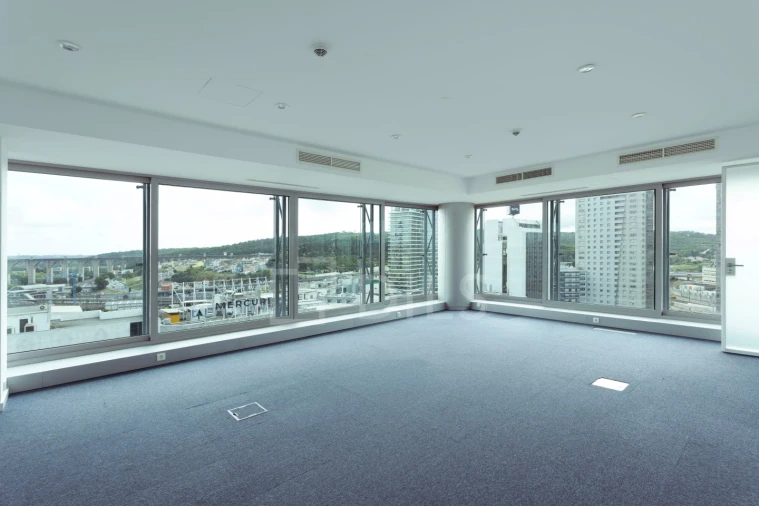 Escritório para Arrendamento em Campolide Foto 2