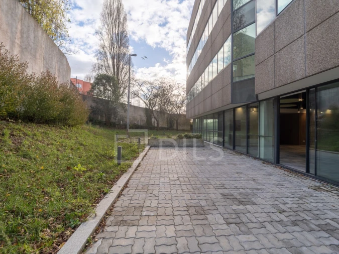 Escritório para Arrendamento em Perafita, Lavra e Santa Cruz do Bispo Foto 17