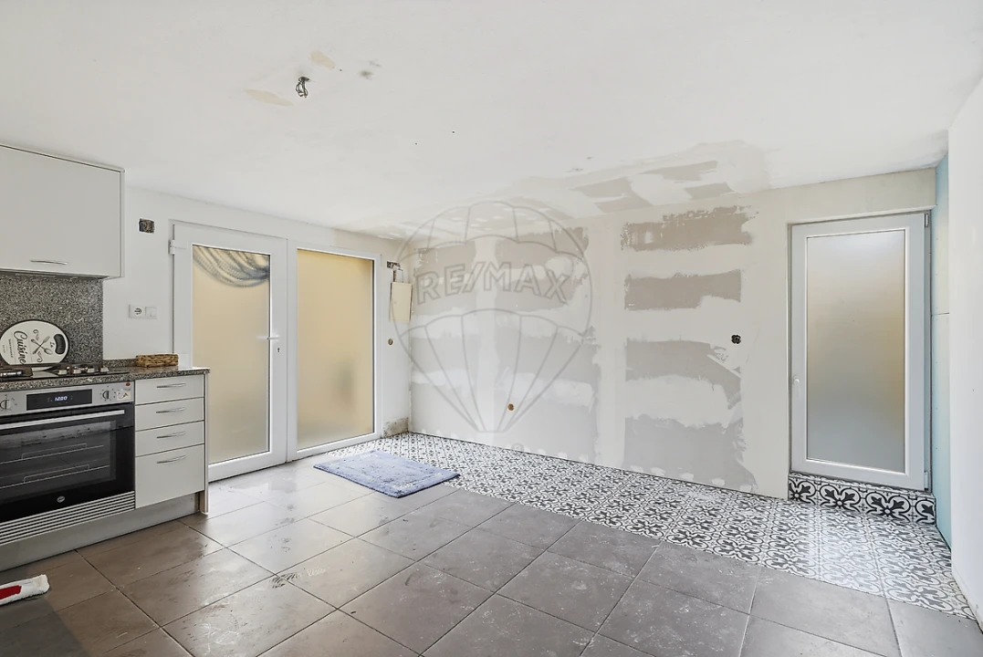 Moradia T2 para Venda em A dos Cunhados e Maceira Foto 33