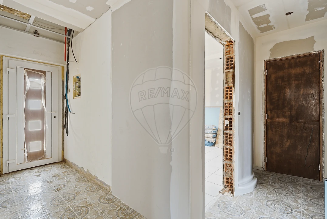 Moradia T2 para Venda em A dos Cunhados e Maceira Foto 10