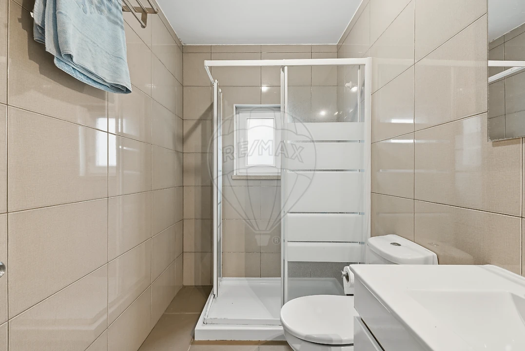 Moradia T2 para Venda em A dos Cunhados e Maceira Foto 31