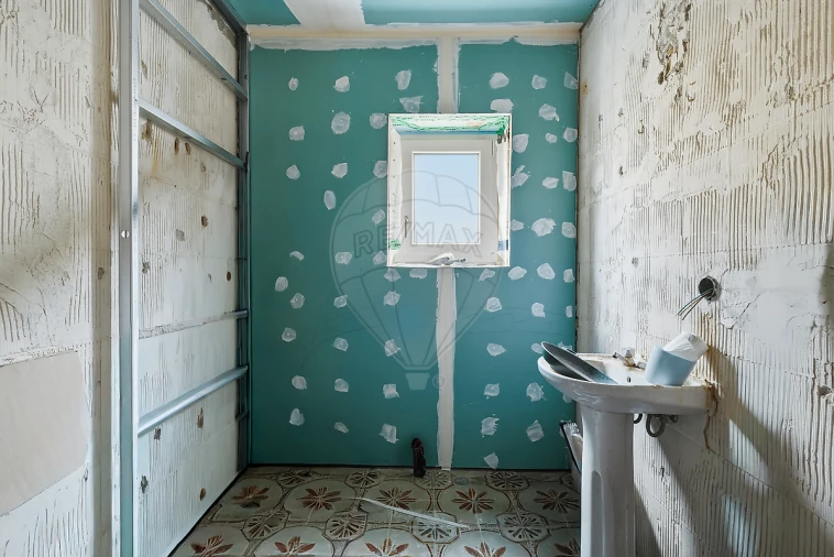 Moradia T2 para Venda em A dos Cunhados e Maceira Foto 5