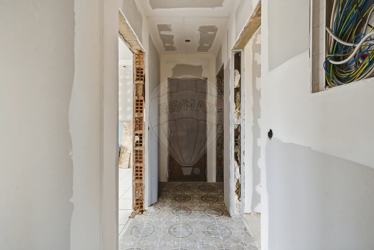 Moradia T2 para Venda em A dos Cunhados e Maceira Foto 13