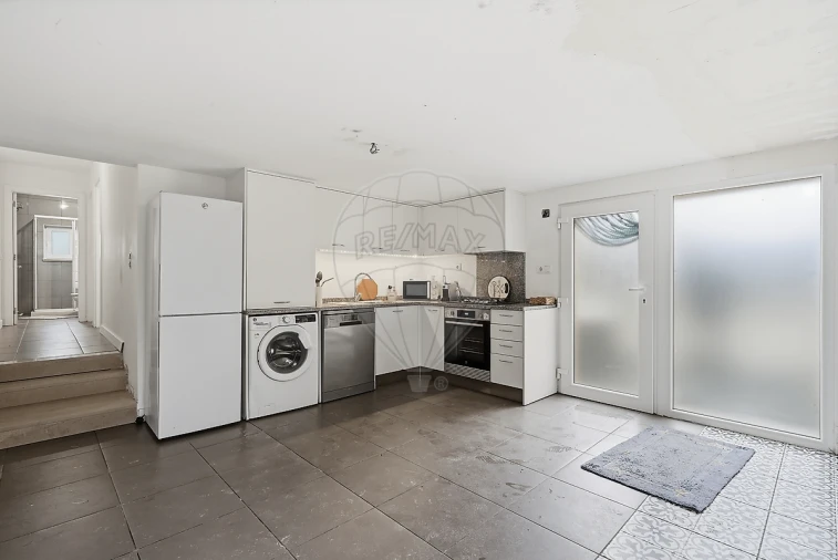 Moradia T2 para Venda em A dos Cunhados e Maceira Foto 23