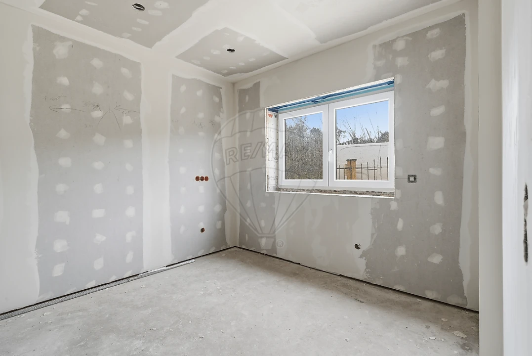 Moradia T2 para Venda em A dos Cunhados e Maceira Foto 7