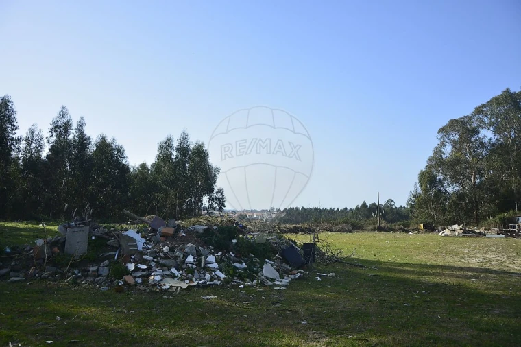 Terreno para Arrendamento em Guilhabreu Foto 6