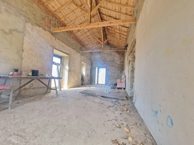 Moradia T1 para Venda em Alhandra, São João dos Montes e Calhandriz Foto 4