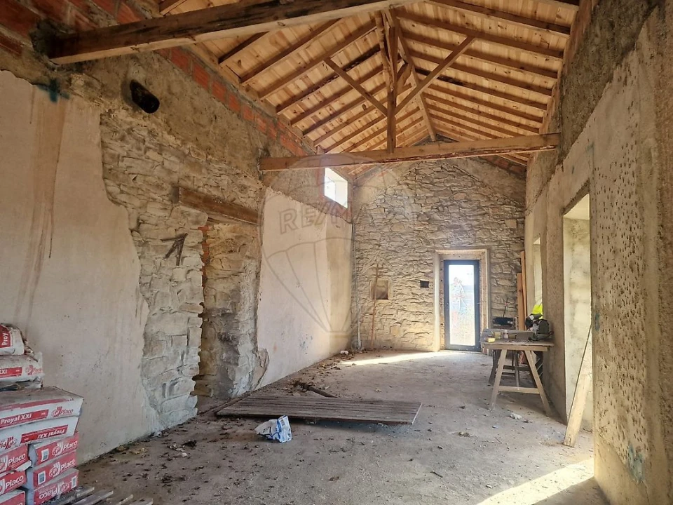 Moradia T1 para Venda em Alhandra, São João dos Montes e Calhandriz Foto 3