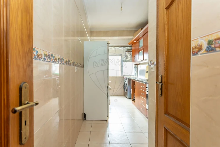 Apartamento T2 para Venda em Encosta do Sol Foto 7