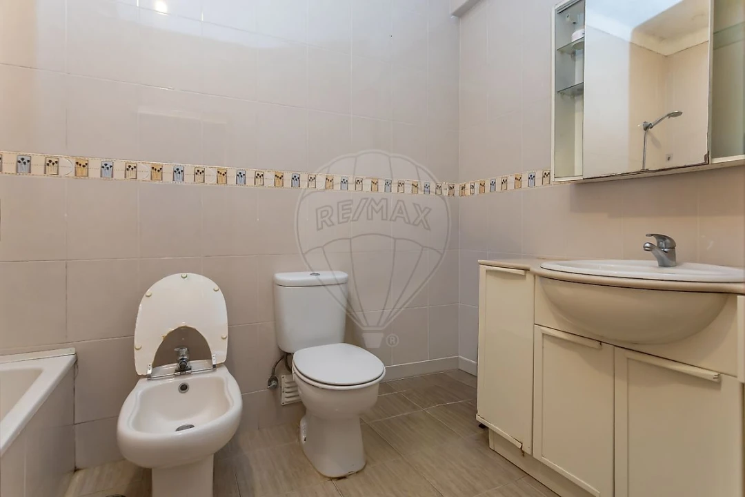 Apartamento T2 para Venda em Encosta do Sol Foto 5