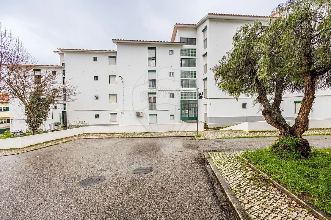 Apartamento T3 para Venda em Póvoa de Santa Iria e Forte da Casa Foto 5