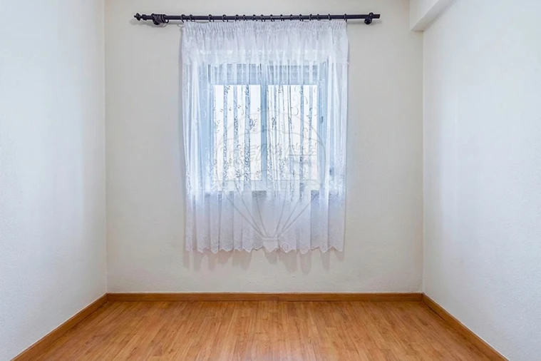 Apartamento T3 para Venda em Póvoa de Santa Iria e Forte da Casa Foto 1