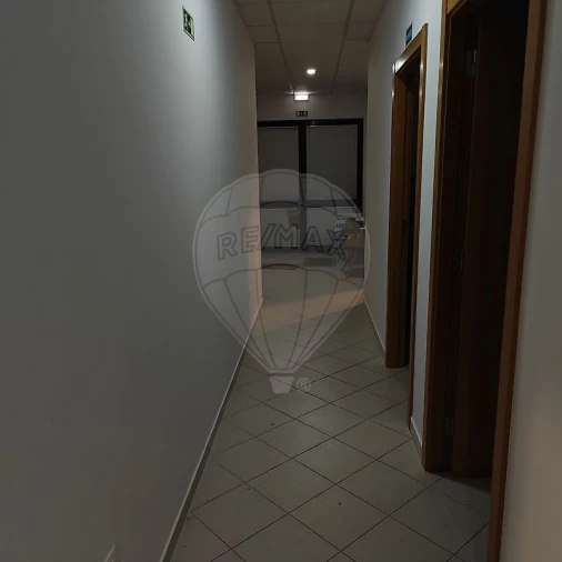 Loja para Arrendamento em Castelo Branco Foto 16