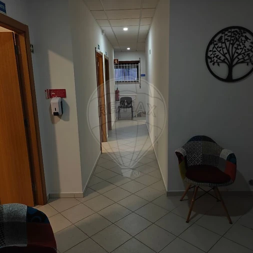 Loja para Arrendamento em Castelo Branco Foto 8