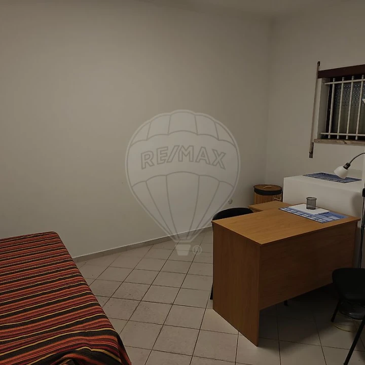 Loja para Arrendamento em Castelo Branco Foto 17