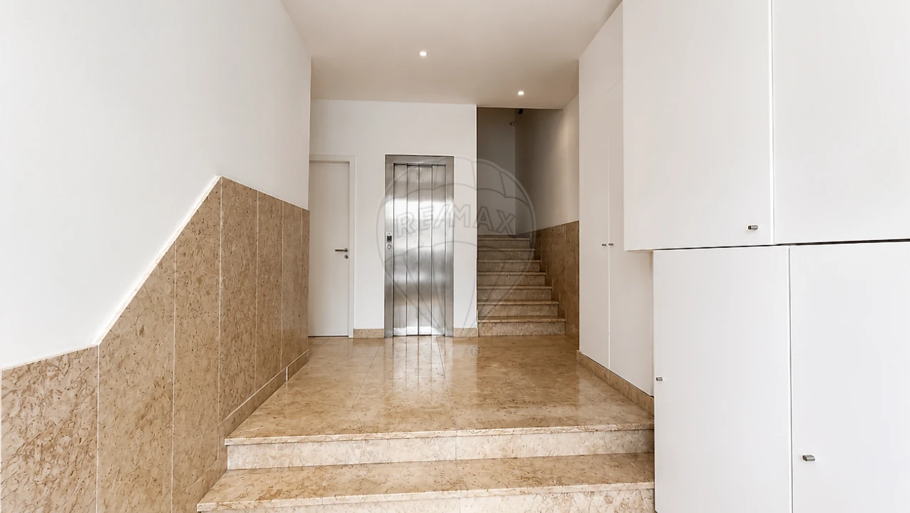 Apartamento T3 para Venda em Arroios Foto 16