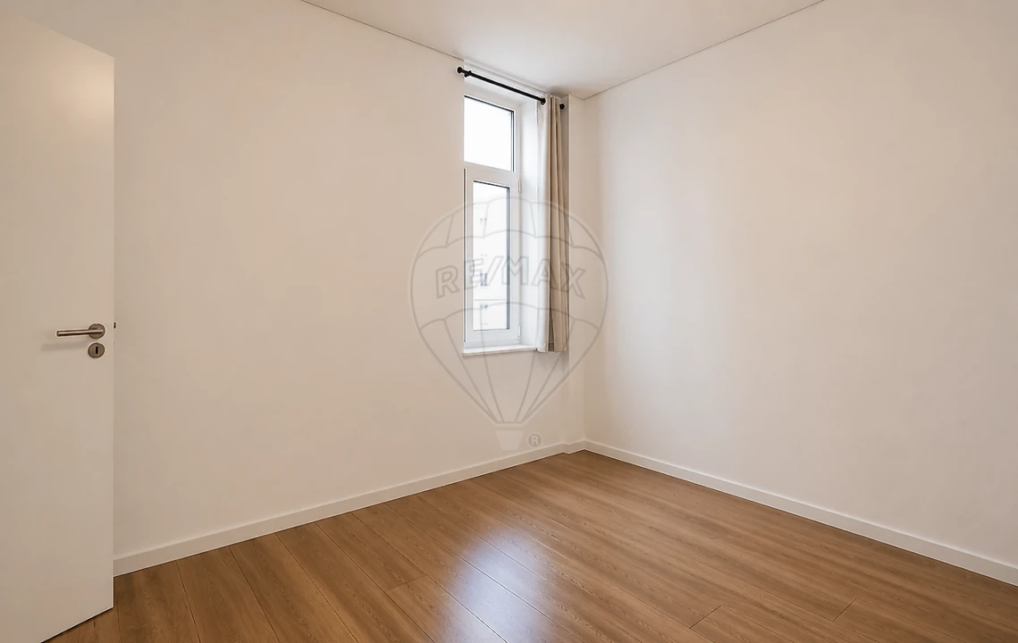 Apartamento T3 para Venda em Arroios Foto 8