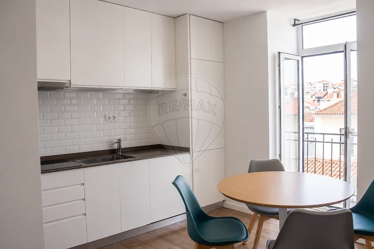 Apartamento T3 para Venda em Arroios Foto 6
