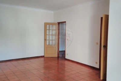 Apartamento T3 para Venda em Cidade da Maia