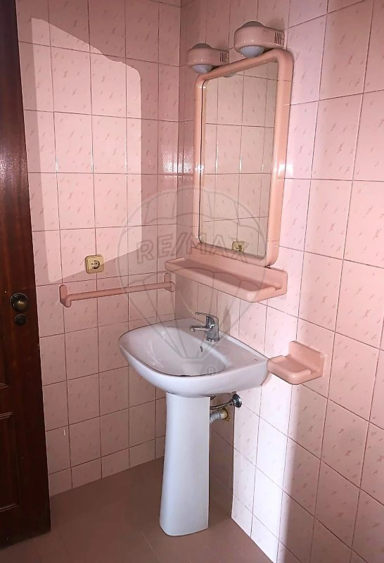 Apartamento T3 para Venda em Cidade da Maia Foto 22
