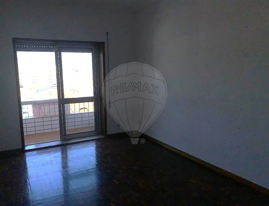 Apartamento T3 para Venda em Cidade da Maia Foto 16