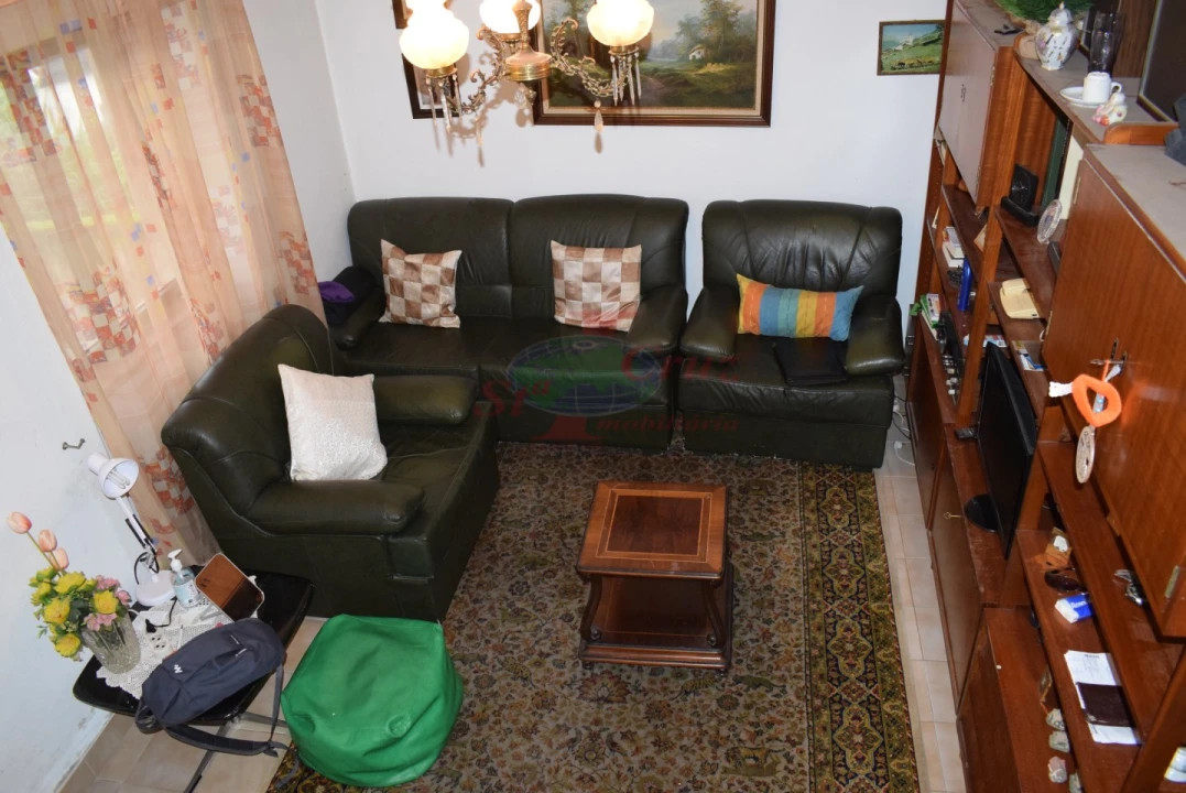 Moradia T3 para Venda em Santo Antonio dos Olivais Foto 1