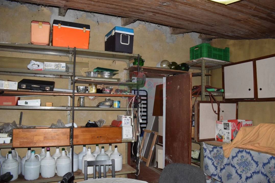 Moradia T3 para Venda em Santo Antonio dos Olivais Foto 26