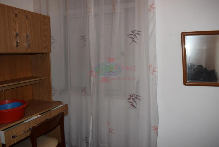 Moradia T3 para Venda em Santo Antonio dos Olivais Foto 16