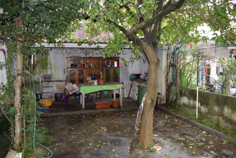 Moradia T3 para Venda em Santo Antonio dos Olivais Foto 23