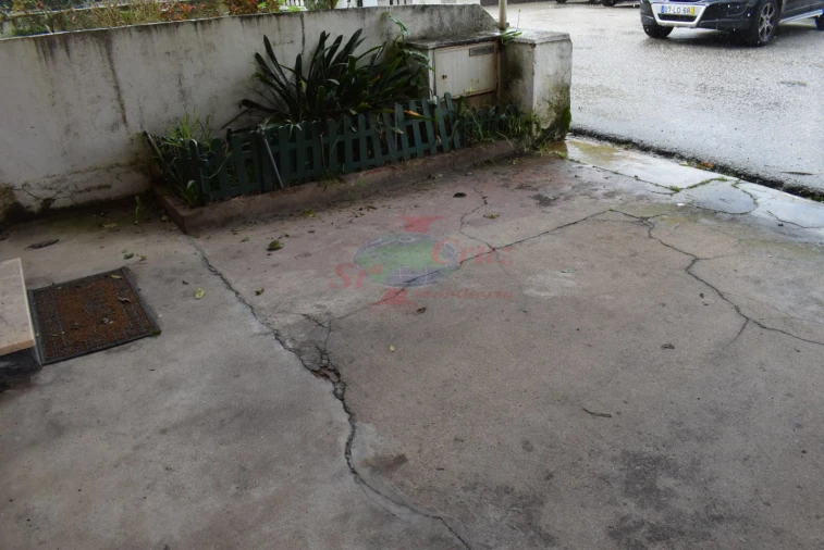 Moradia T3 para Venda em Santo Antonio dos Olivais Foto 33