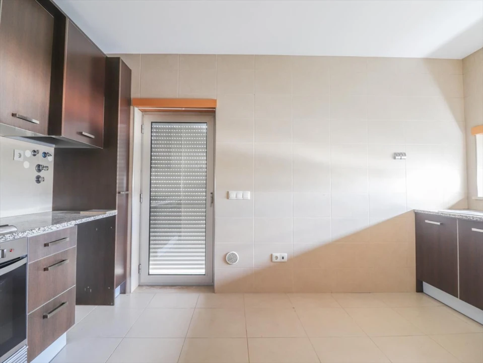 Apartamento T2 para Venda em Buarcos Foto 7