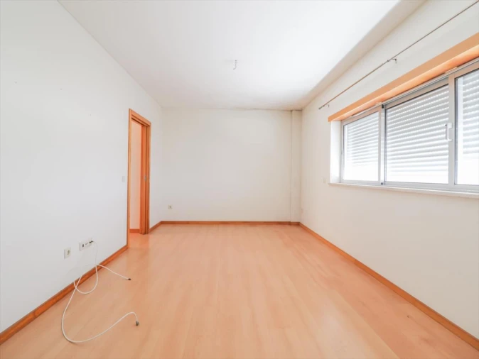 Apartamento T2 para Venda em Buarcos Foto 4