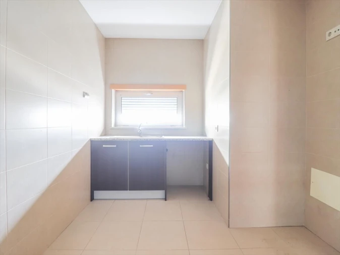 Apartamento T2 para Venda em Buarcos Foto 6