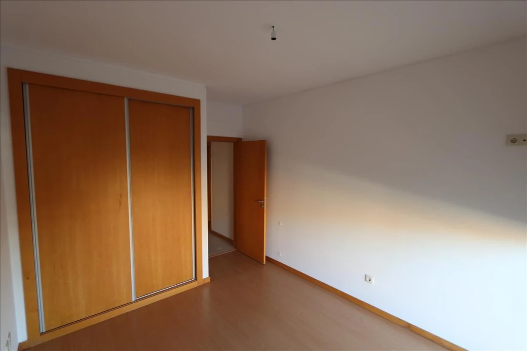 Apartamento T3 para Venda em Pinhal Novo Foto 14