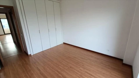 Apartamento T3 para Venda em Alenquer (Santo Estêvão e Triana)