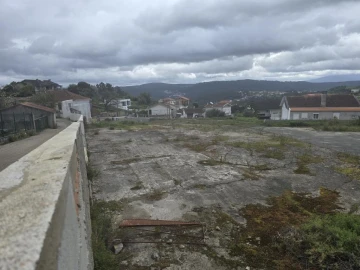 Terreno para Venda em Almalagues