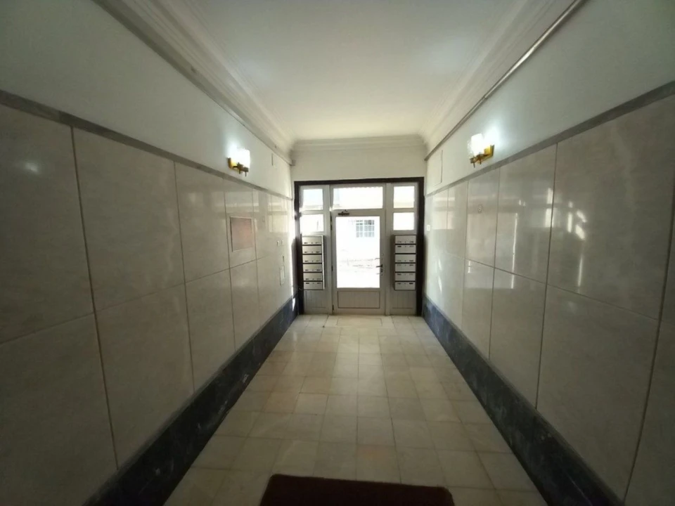Apartamento T4 para Venda em Laranjeiro e Feijó Foto 5
