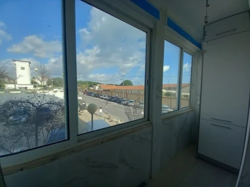 Apartamento T4 para Venda em Laranjeiro e Feijó